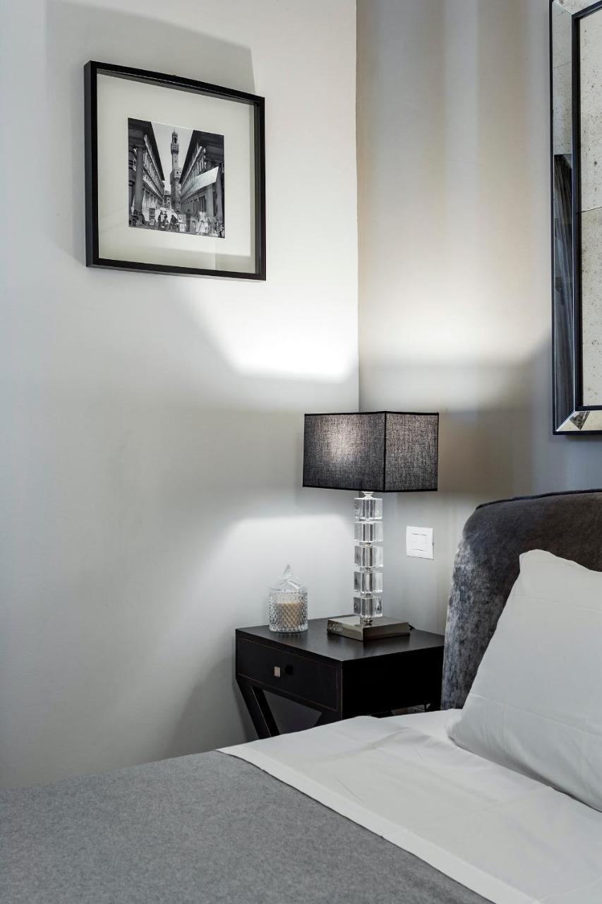 Ferienwohnung "Palazzo Signoria" Luxury Loft/Apt With Panoramic Terrace Florenz Exterior foto