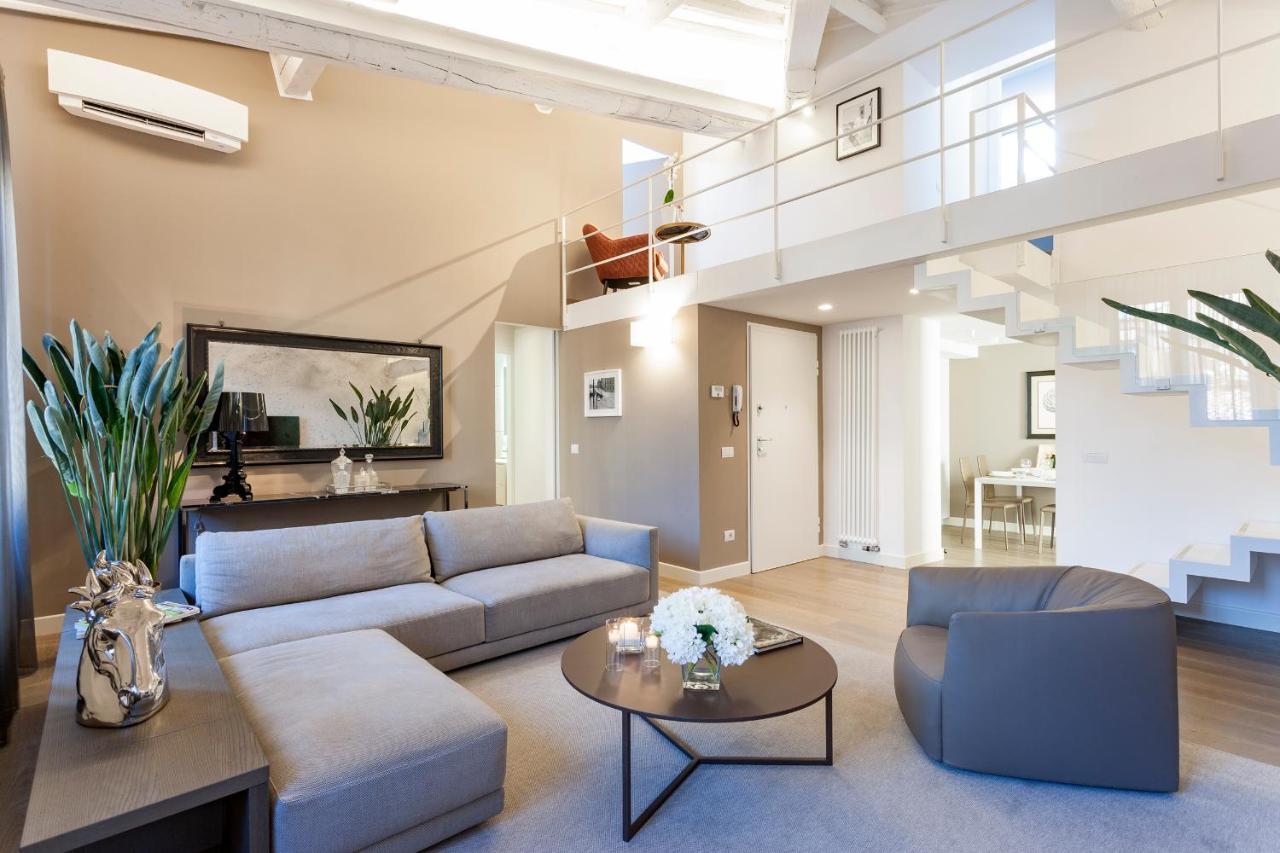 Ferienwohnung "Palazzo Signoria" Luxury Loft/Apt With Panoramic Terrace Florenz Exterior foto