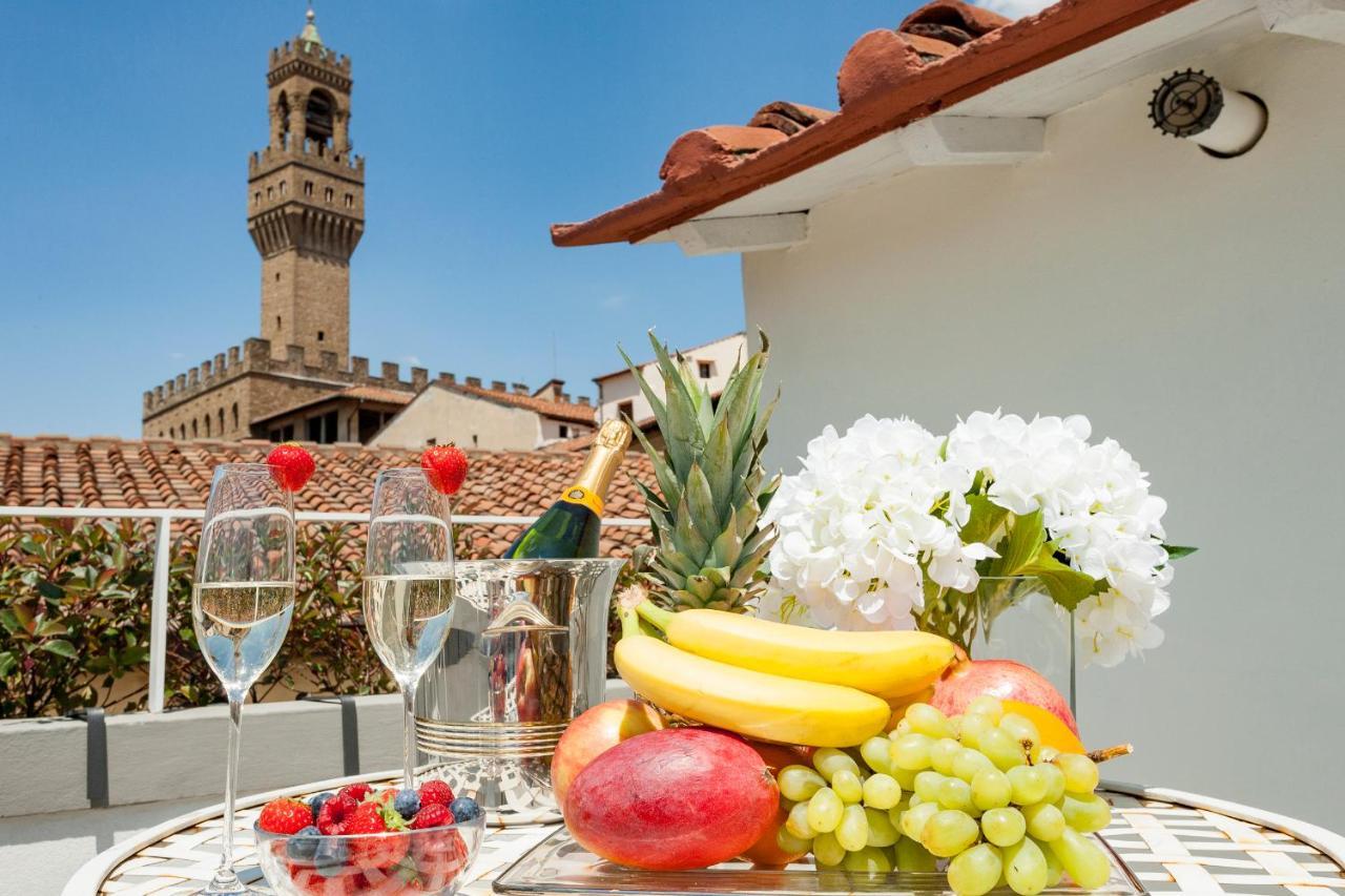 Ferienwohnung "Palazzo Signoria" Luxury Loft/Apt With Panoramic Terrace Florenz Exterior foto
